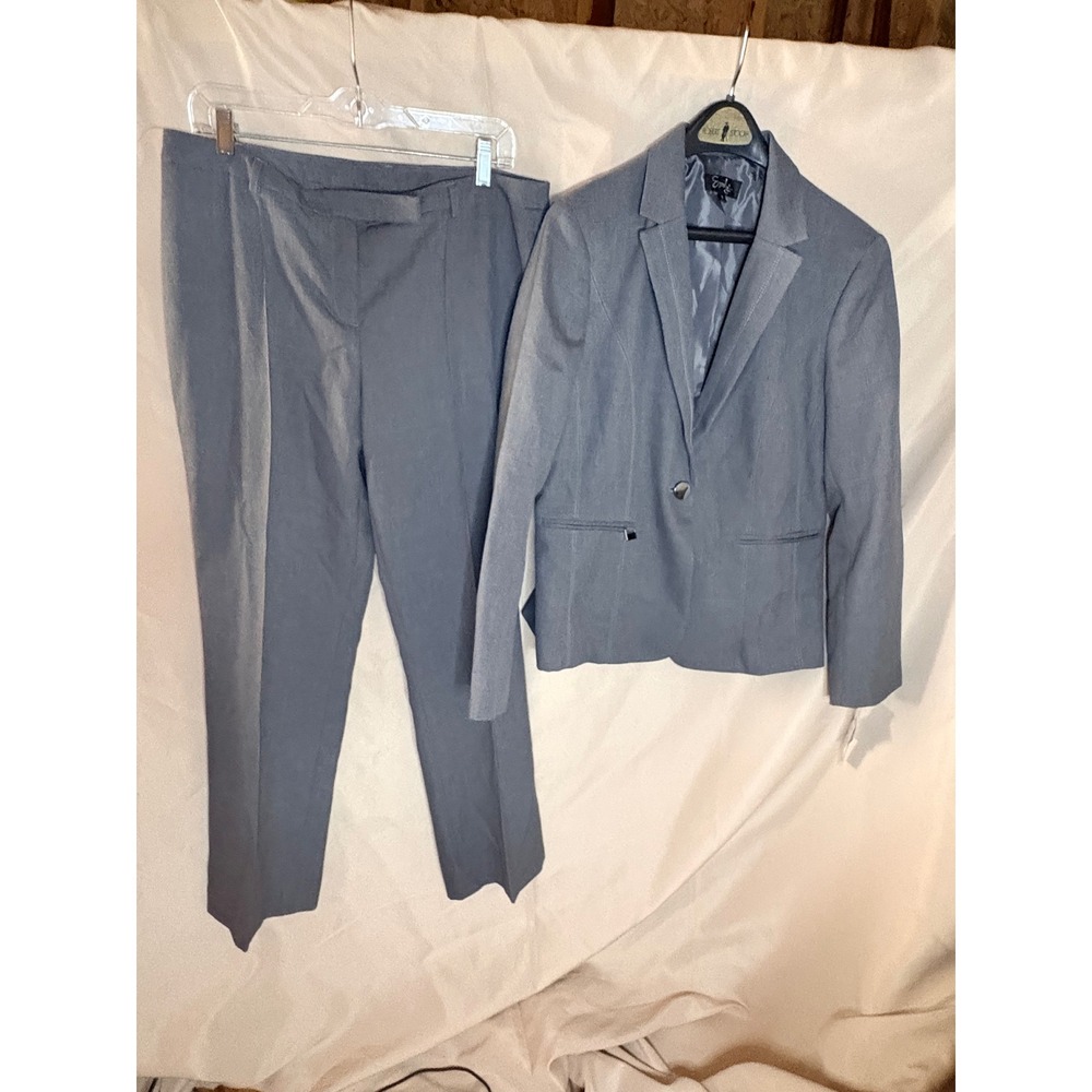 Emily Gray Womens Grey 2 Piece Pant Suit Blazer Trousers Set Size 12 NEW